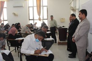 طلبة الدراسات العليا في كلية العلوم الاسلامية يؤدون امتحانات نهاية الكورس الثاني للعام الدراسي 2021-2022