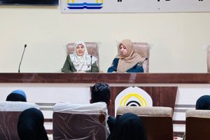 كلية العلوم الاسلامية وبالتنسيق مع وحدة تمكين المرأة تقيم ندوة عن العنف الاسري