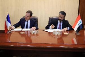 العراق وفرنسا يوقعان اتفاقية للتعاون العلمي والثقافي والبحثي بين مؤسسات التعليم العالي والبحث العلمي