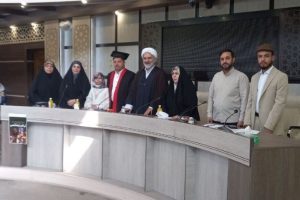 تدريسية من كلية العلوم الاسلامية جامعة كربلاء تشرف على رسالة ماجستير في ايران