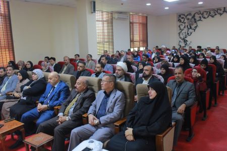 عميد كلية العلوم الاسلامية بجامعة كربلاء يعقد اجتماع مع الكادر التدريسي