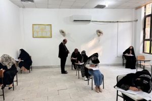 عميد كلية العلوم الاسلامية يتابع سير امتحانات المرحلة الأولى المقبولين في الدور الثالث