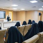 تدريسية من كلية العلوم الاسلامية تشارك في تقديم ورشات منهجية البحث