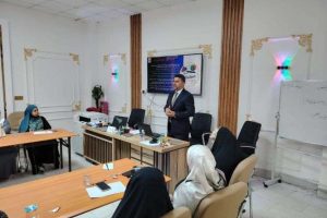 كلية العلوم الإسلامية بجامعة كربلاء تقيم دورة لتطوير المهارات الإدارية والمالية