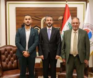 Read more about the article وزير التعليم يكرم الطالب الأول على دفعته من نزلاء السجون الإصلاحية