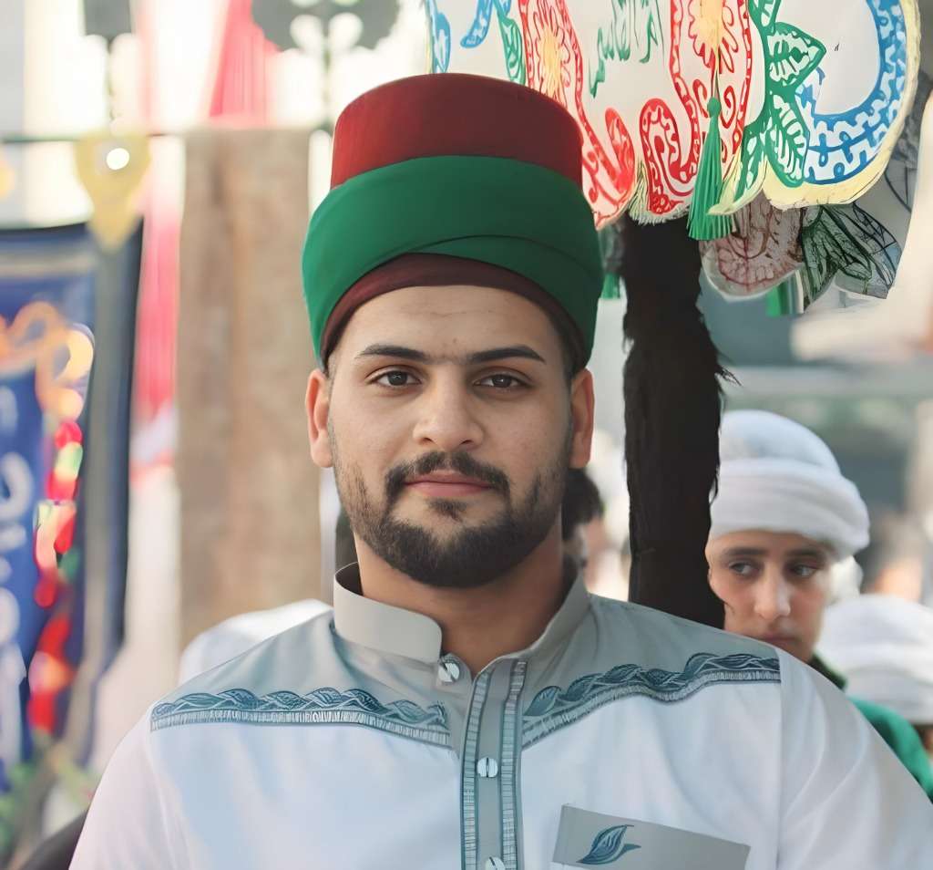 طالب من كلية العلوم الإسلامية يشارك في إحياء ذكرى استشهاد الإمام القاسم (عليه السلام)