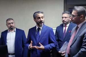 Read more about the article وزير التعليم يتفقد دائرة الدراسات والتخطيط ويتابع إجراءات القبول المركزي ومسار التحول الرقمي