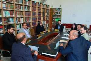 عميد كلية العلوم الإسلامية يبحث معايير استكمال متطلبات الاعتماد المؤسسي