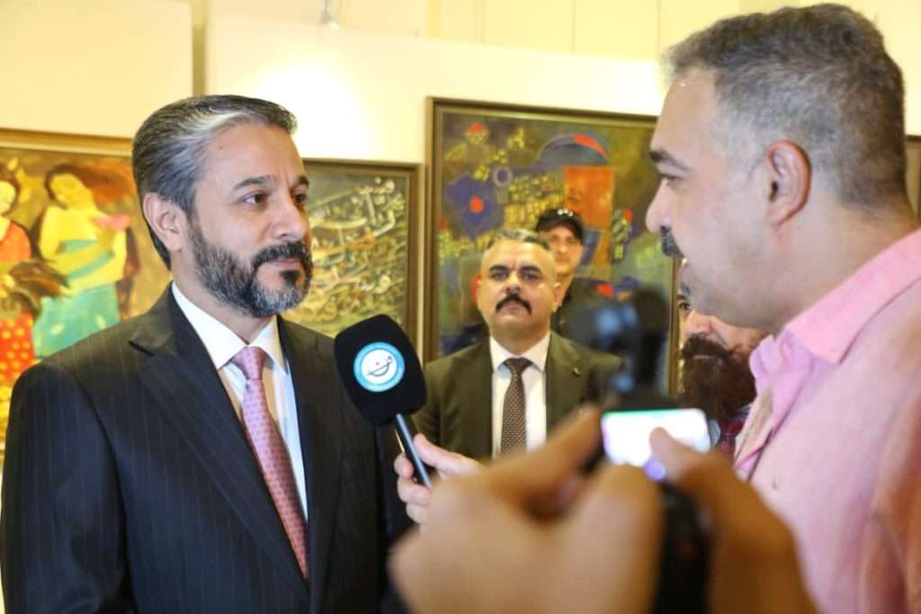وزير التعليم يفتتح معارض فنية بالتعاون مع نقابة الفنانين العراقيين والنقابة تعرب عن تقديرها لمبادرته في إثراء الفضاء البصري في الجامعات