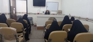 Read more about the article مدرسة الزهراء (ع) النسوية تستضيف تدريسية من كلية العلوم الإسلامية لإقامة ورشة تربوية