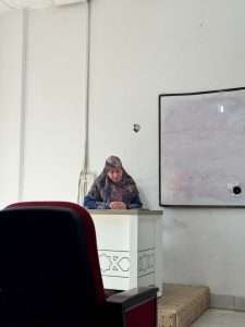 Read more about the article قسم علوم القرآن يواصل تفعيل السمنارات بعرض بحث جديد عن  نظرية موت المؤلف في تفسير النص القرآني