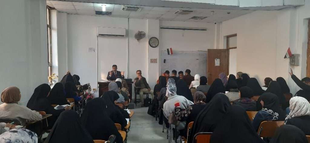 كلية العلوم الإسلامية بجامعة كربلاء تقيم دورة تدريبية في “التعبير” لطلبة اللغة العربية