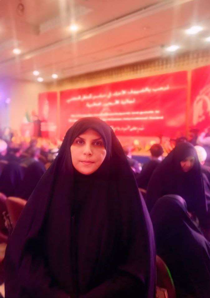 تدريسية من كلية العلوم الإسلامية تشارك في الحفل الختامي لجائزة الأربعين الفنية الدولية في كربلاء