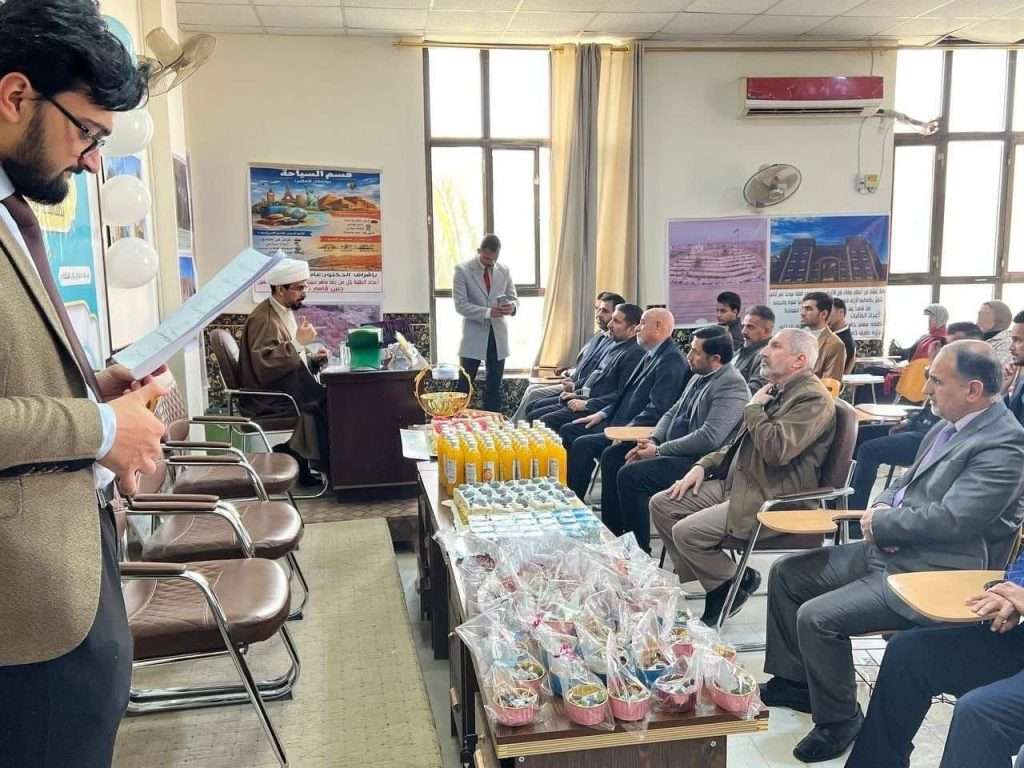 تدريسي من كلية العلوم الإسلامية يشارك في المحفل الشعباني بجامعة كربلاء