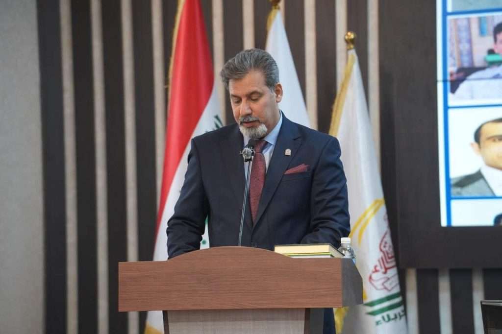 عميد كلية العلوم الإسلامية بجامعة كربلاء يشارك في حفل تكريم باحثي مؤتمر علماء كربلاء بنسخته الثانية